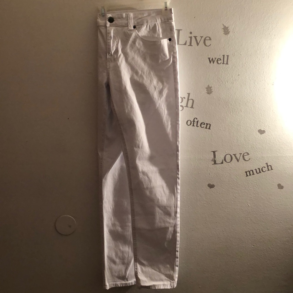 NWOT Men 32 x 32 Carbon white pants
